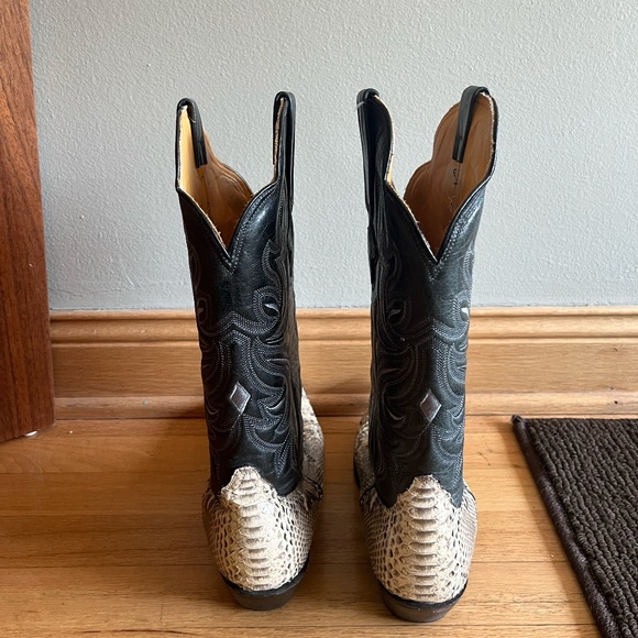 Safari Exotic Leather Black Embroidered/White & Gray Snakeskin Boots - Picture 2 of 5